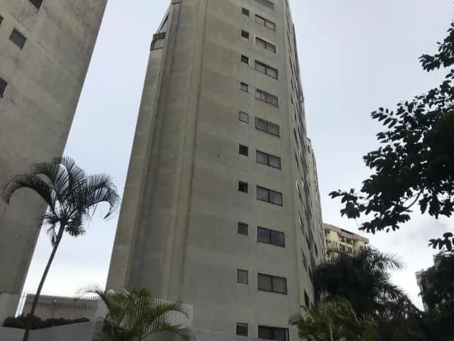 Apartamento (1 Nivel) en Venta en Lomas de Prados del Este, Distrito Metropolitano