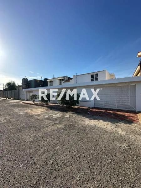 Casa en Venta Urb. Monte bello