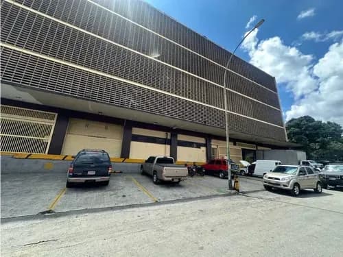 Se Alquila Mini Deposito 15m² Los Cortijos