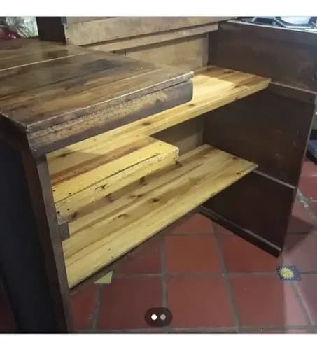 Fondo De Comercio De Restaurante Con Licencia De Licores, Municipio Maneiro
