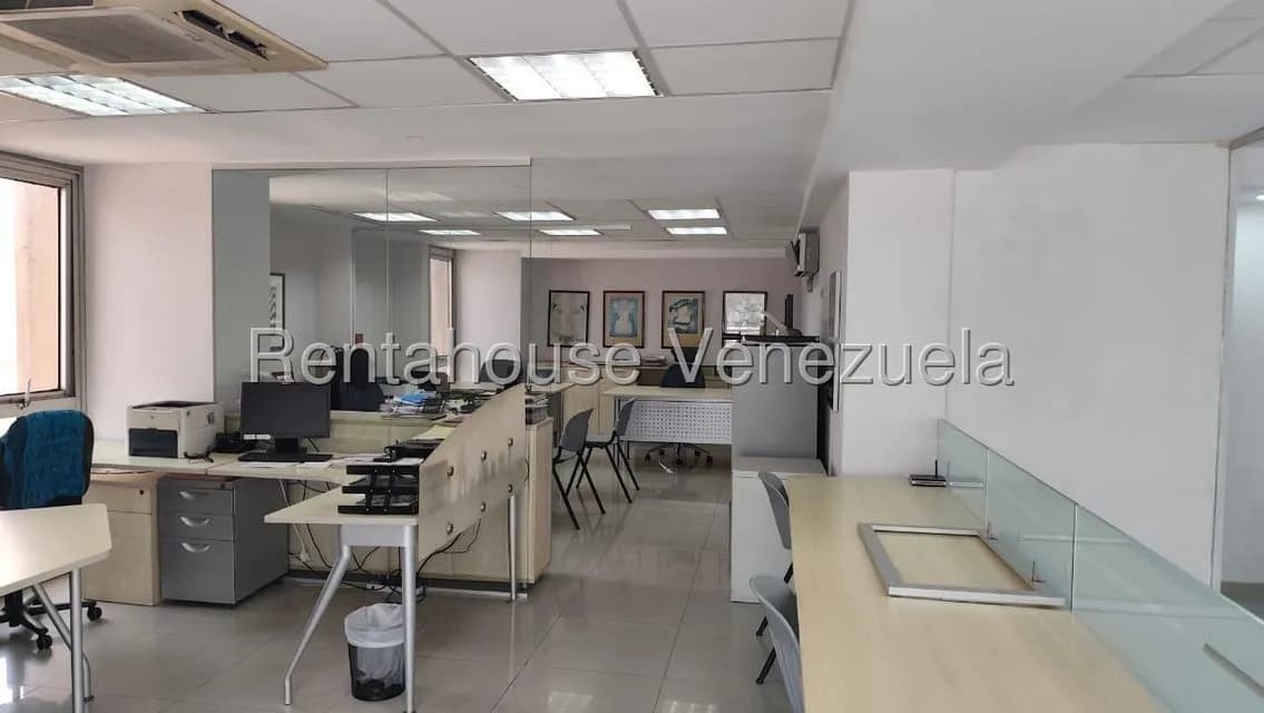 Comercial (Oficina) en Venta en Los Cortijos de Lourdes, Distrito Metropolitano
