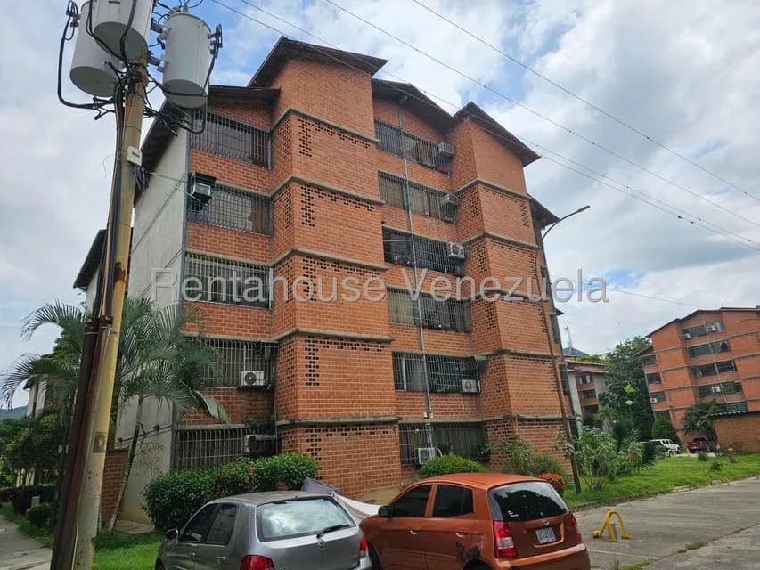 Apartamento (1 Nivel) en Venta en Nueva Casarapa, Miranda