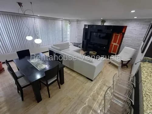Apartamento En Alquiler. Los Dos Caminos # 26-16736