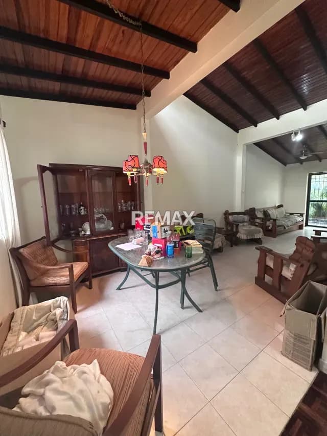 Hermosa casa urbanización privada los bucare etapa 10