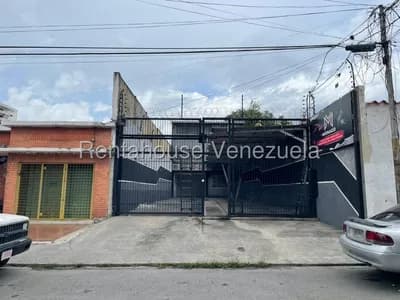 Local Comercial en venta en Centro, Barquisimeto, Lara - $180k