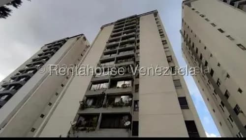 Aj // Hermoso Apartamento, Ubicado En Manzanares, Posee Una Extraordinaria Vista Y Una Excelente Distribución. En Alquiler // Mls #26-9166