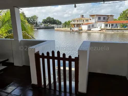 Casa En Venta En Ciudad Balneario Higuerote Mls 26-8656 Yf