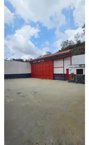 Se Vende Galpón Industrial De Uso Comercial Los Teques