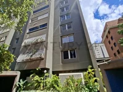 En alquiler acogedor apartamento en la inigualable zona de Los Palos Grande