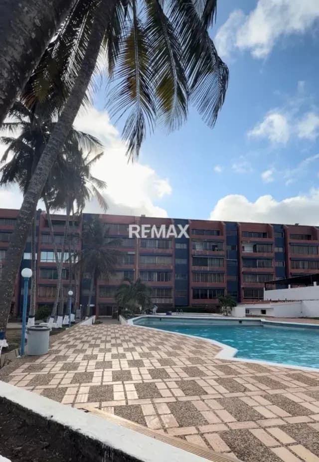 SE VENDE APARTAMENTO DE 59 M2 CON SALIDA A LAS AREA SOCIALES EN EL CONJUNTO GARDEN BEACH EN CHICHIRIVICHE