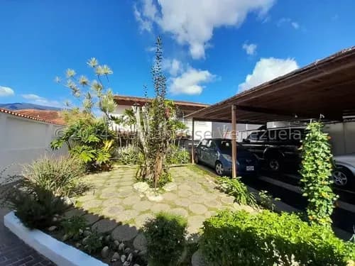 Casa En Venta Urb. Macaracuay, Caracas 26-11495