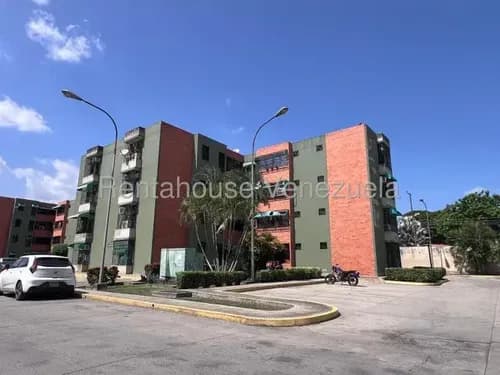 Apartamento En Alquiler La Morita I Urb Narayola (perfil Juridico) #26-21494 Avel