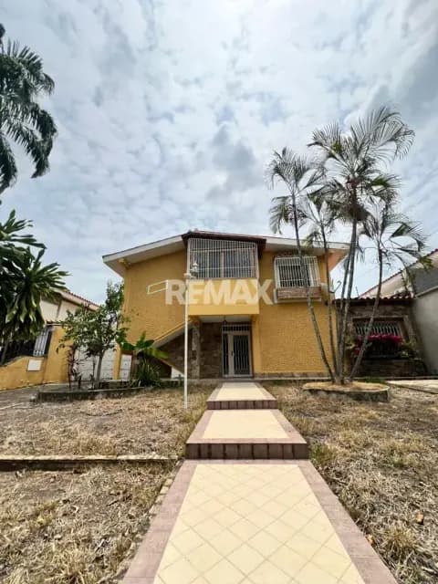 CASA EN ALQUILER EN LA URBANIZACIÓN LOS LIBERTADORES,BARQUISIMETO