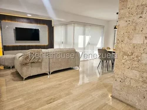 Apartamento En Alquiler El Rosal 26-17444