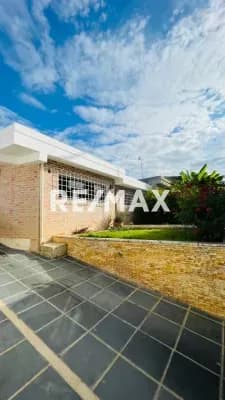 Casa en venta Trigal Centro