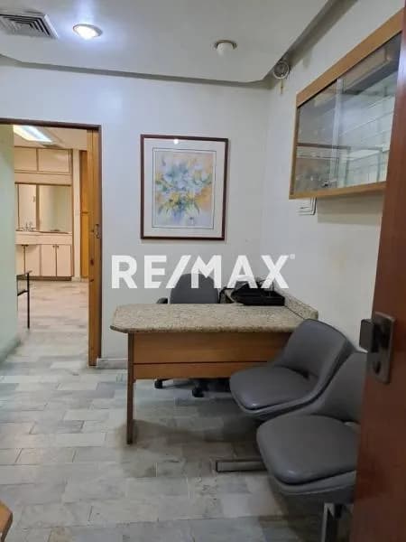 Consultorio en venta en Hospital Metropolitano del Norte