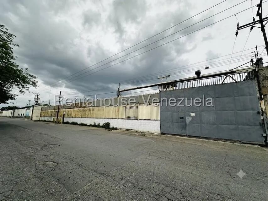 Comercial (Local Comercial) en Venta en Zona Industrial Las Vegas, Aragua