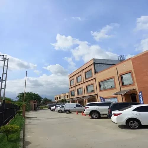 Johana Lazaro Vende Galpon Industrial En Centro Comercial Industrial City Center **solo Clientes**