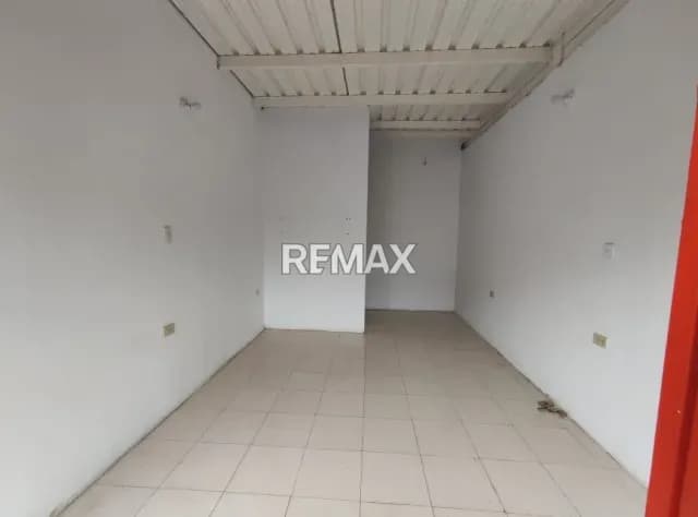 ALQUILO LOCAL COMERCIAL | URB. EL RECREO - CABUDARE