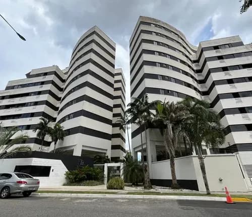 Se Vende Amplio Apartamento Obra Blanca Listo A Estrenar Valencia