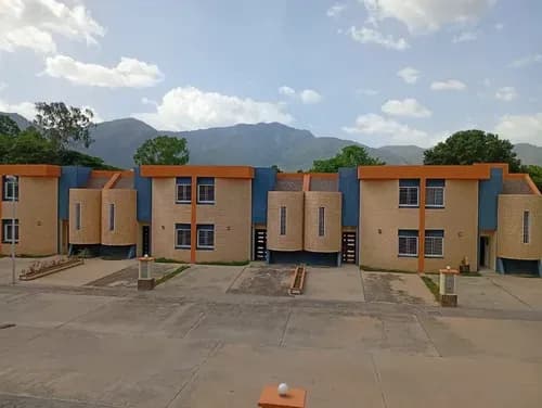 En Venta Town House En Condominio Paradise San Diego Carabobo.