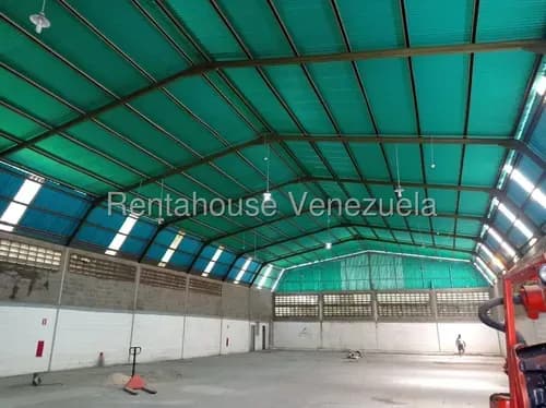 Mehilyn Perez Alquila Gemini Ha Dicho Galpón Comercial De 2140m2 Con Zona De Carga Techada En La Zona Industrial 3 Barquisimeto,lara