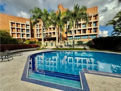Se Vende Apto 365m2 +85m2 Terraza 3h+s+ch/6b/4p Colinas De Valle Arrib