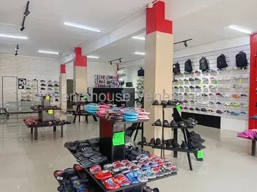 Lcda. Milagros Inmuebles Nazareth Local En Venta En Barquisimeto Lara Zona Centro. Codigo Del Inmueble 25-18462 Economica Comercial Economico