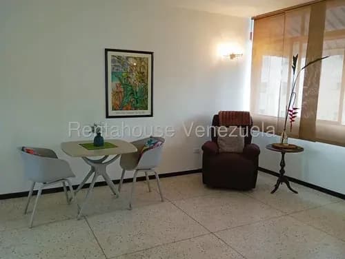 Nl Apartamento En Venta En Los Chaguaramos Yg 26-21482
