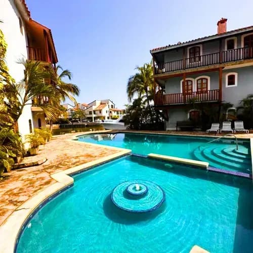 Apartamento En Alquiler Por Dia, Pueblo Viejo, Complejo Turistico El Morro, Lecheria