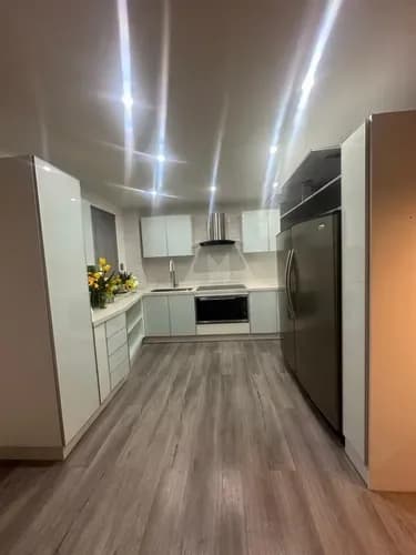 Townhouse Ubicado En Terrazas Del Country Residencias Villas Del Country Guataparo -lsemi Amoblado En Ventano Alquiler Doble Anillo De Seguridad -vigilancia Interna -cerco Electrico -300 Metro