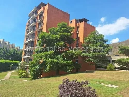 Tu Refugio Personal Entre La Montaña Y La Ciudad, Donde La Iluminacion Natural Le Da Un Toco Fresco Y Acogedor. Ven Y Conoce Este Apartamento De 86.06mtrs Con 3 Habitaciones, 2 Baños