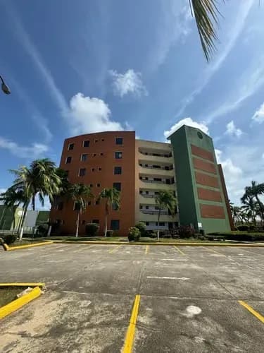 Apartamento En Chichiriviche, Ciudad Flamingo. Urb. Flamingo. Zc.p