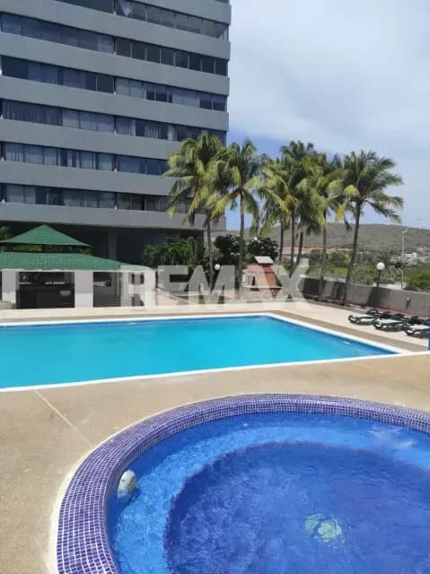 APARTAMENTO RESIDENCIAS LA MIRAGE, PLAYA MORENO.