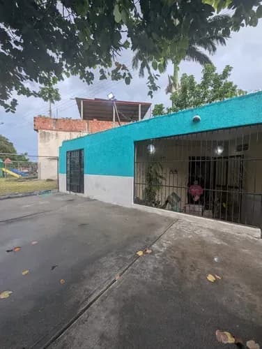 Momentum Vende Casa Comercial En Plaza De Toros, Valencia Edo Carabobo