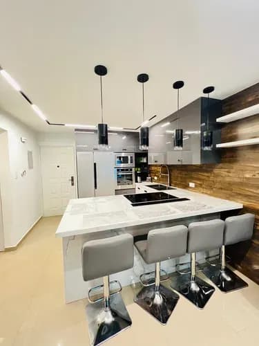 Alquiler Vacacional De Apartamento En C.r Monarca En Lechería Anzoátegui Venezuela