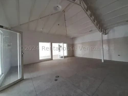 Maria Luisa Alquila Local Comercial En Cabudare La Piedad, 25 2780