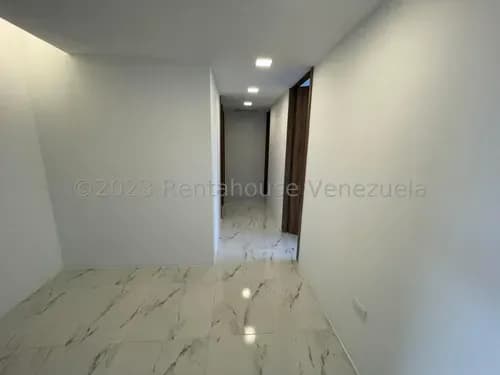 Alquiler Confortable Apartamento De 3 Habitaciones Con Planta Eléctrica En Urb Colinad Del Viento Barquisimeto,lara Mp