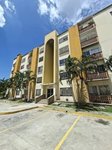 Venta De Apartamento: San Diego Urb. Valles Del Nogal 329501
