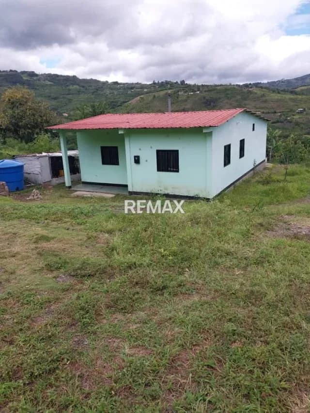 Casa en venta - $35k