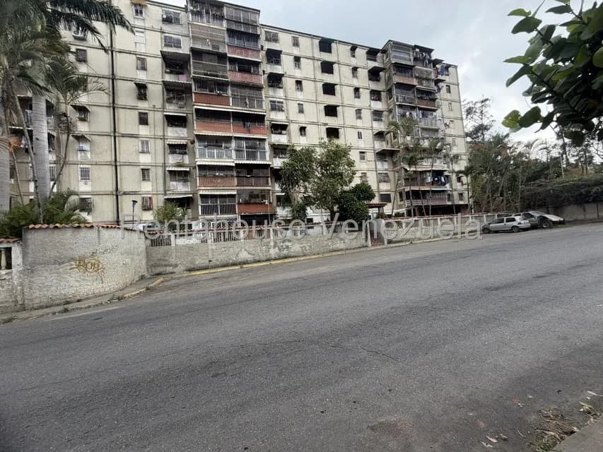 Apartamento (1 Nivel) en Venta en Caricuao, Distrito Metropolitano