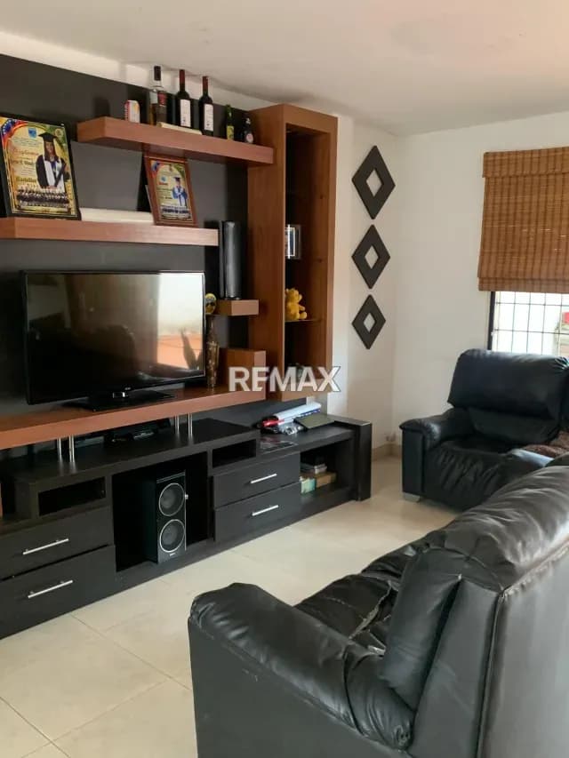 CASA EN VILLA ARJONA