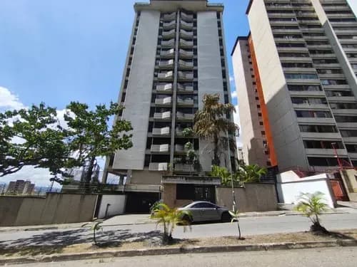 Apartamento En Venta Lomas Del Avila | 95 M2 | 68.000 | Gsd