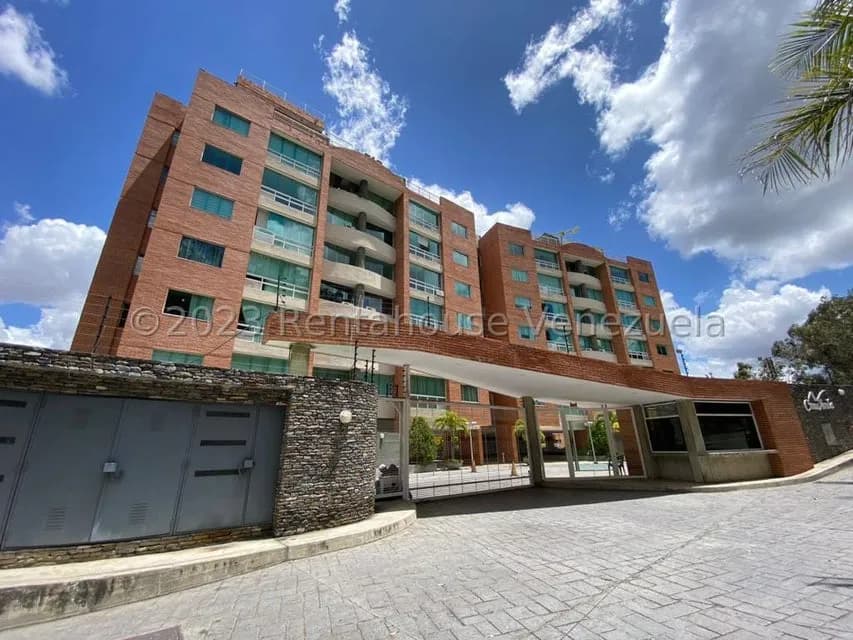 Apartamento (Planta Baja) en Venta en Lomas del Sol, Distrito Metropolitano