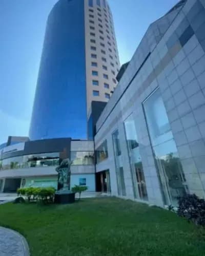 Vendo Oficina Comercial En Torre Platinum (torre Bod). Jmgb