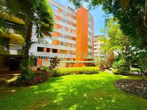 Cv Apartamento En Alquiler En La Castellana Yf 26-1003