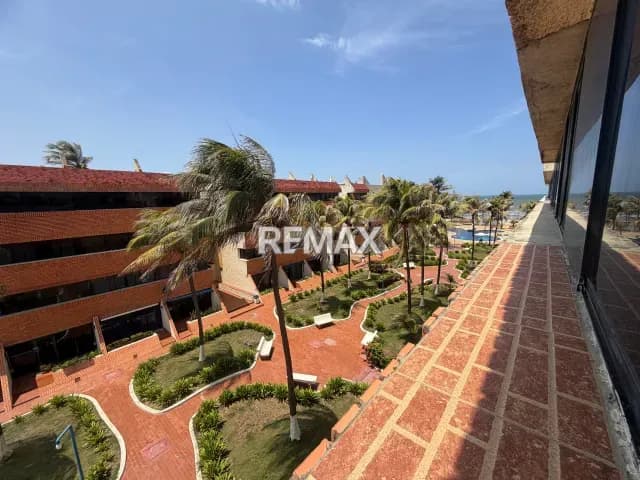 SE VENDE CÓMODO APARTAMENTO DE 38 M² CON SALIDA DIRECTA A LA PLAYA EN RESIDENCIAS COSTA BRAVA
