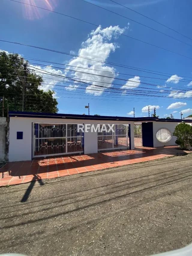 Casa en Urb. Canaima