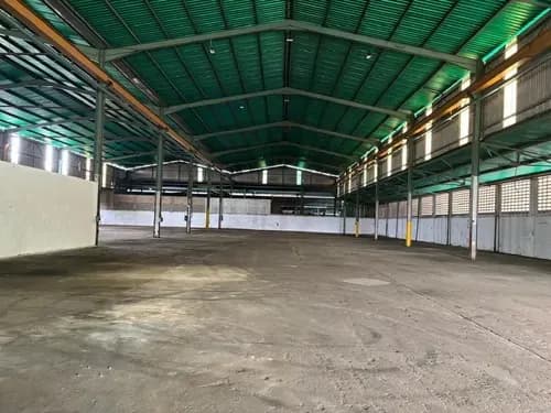 Galpón En Alquiler 5000 M2 Zona Industrial Los Guayos, Paraparal, Solo Clientes . Lt