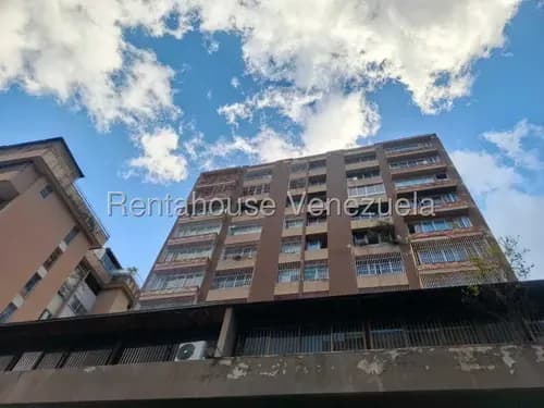 Amplio Apartamento En Venta - La Urbina // Mls #26-21034
